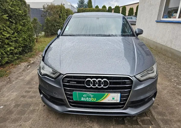 audi Audi A3 cena 42900 przebieg: 139000, rok produkcji 2015 z Chodzież